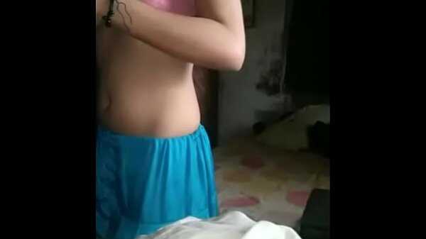 Transando com a enteada no quarto dela