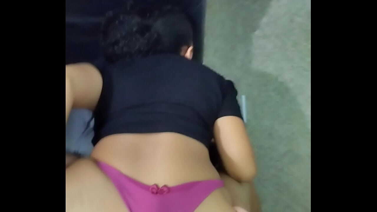 Comendo minha diarista depois da faxina