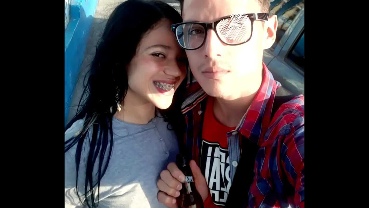 Novinha traindo o namorado com amigo dele
