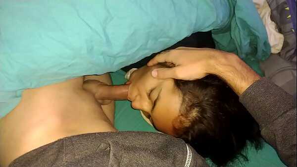 Novinha tomando leite de pica logo cedo